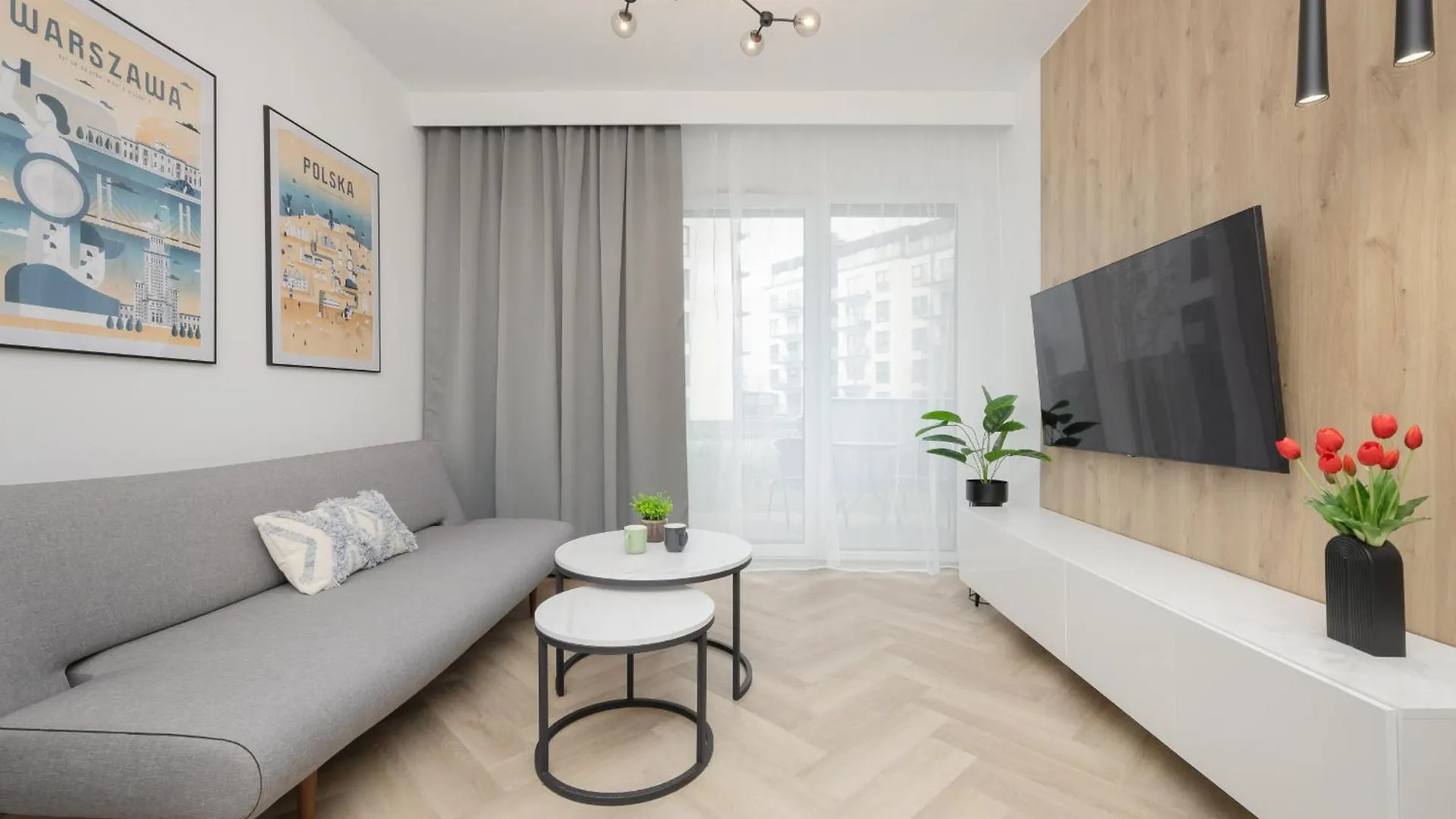 Przytulny Apartament Z Parkingiem I Tarasem W Warszawie By Rent Like Home وارسو