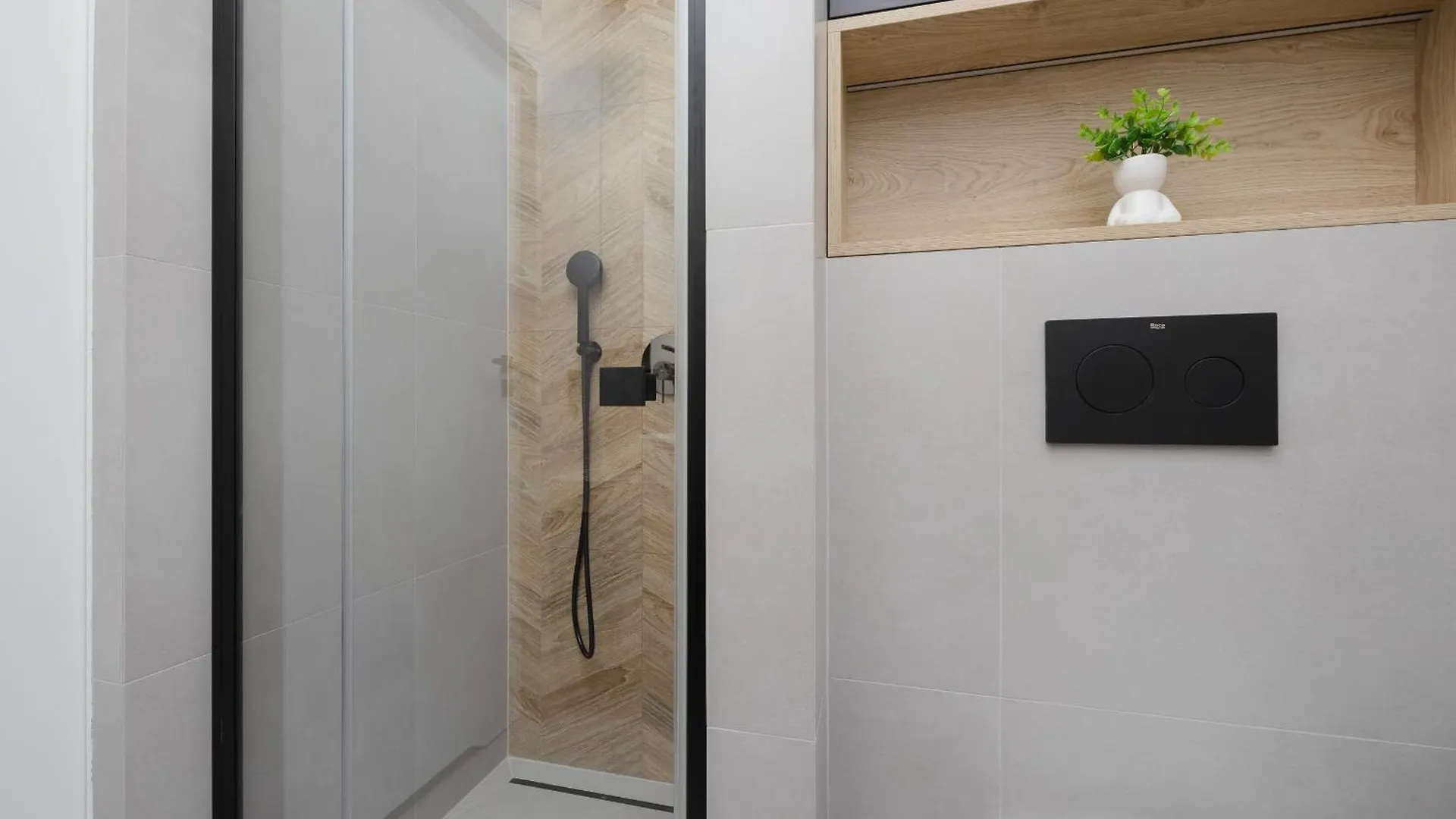 Przytulny Apartament Z Parkingiem I Tarasem W Warszawie By Rent Like Home وارسو شقة